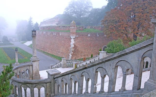 Het fort van Kalemegdan in Belgrado bij de samenvloeiing van Sava en Donau
